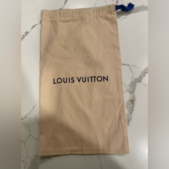 2 pairs TWO LOUIS VUITTON 
Luxembourg Sneaker BLACK AND WHITE sz 8 - Picture 8 of 11